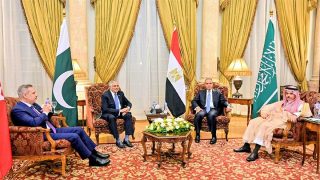Quatre pays soutiennent le droit de l'Arabie saoudite à se défendre contre les attaques houthies
