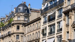 Paris : 46 % des propriétaires dépassent l’encadrement des loyers, un record alarmant