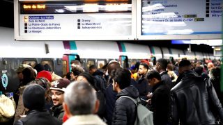 Panne d'alimentation : trafic très perturbé sur les RER B et D à Paris
