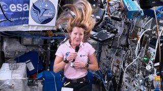 Sophie Adenot mène une sortie spatiale 100 % féminine à bord de l’ISS