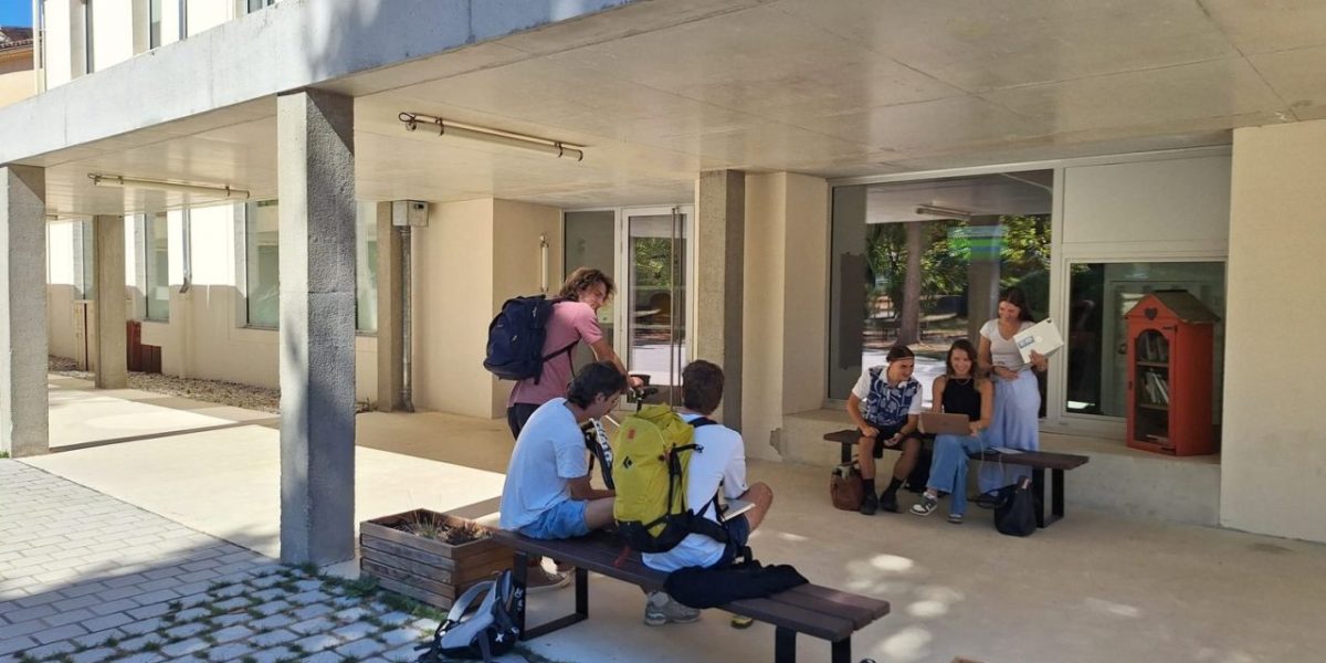 Foix, petite ville, grands économies : ces étudiants qui délaissent les grandes métropoles