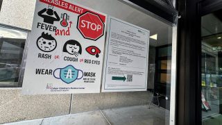 Rougeole aux États-Unis : une flambée épidémique attise la guerre politique entre État et fédéral