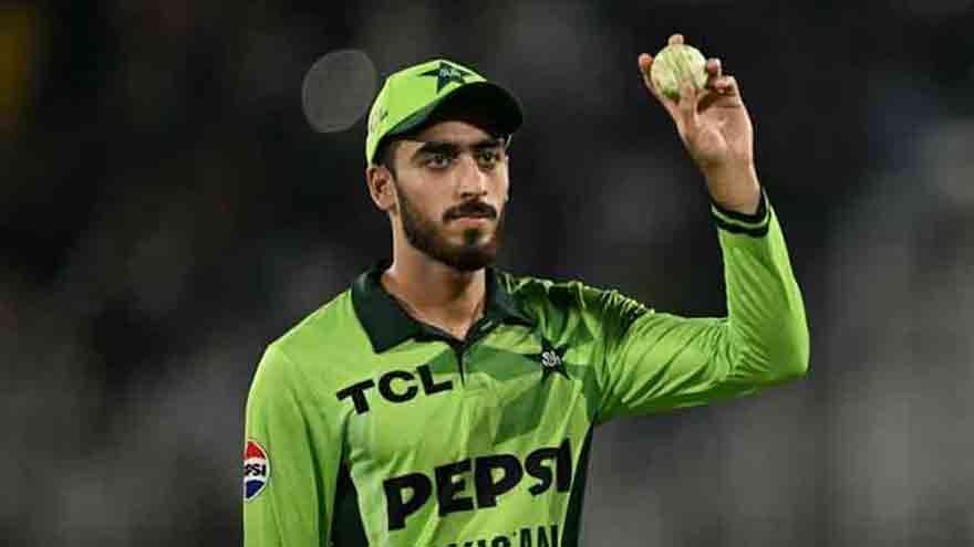 Arafat Minhas rejoint Afridi et Razzaq dans l'histoire du cricket pakistanais