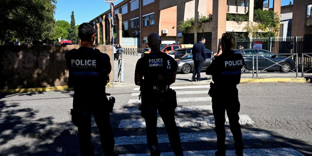 Fusillade à Aubagne : un élève de 14 ans mis en examen et incarcéré après avoir tiré sur ses professeurs
