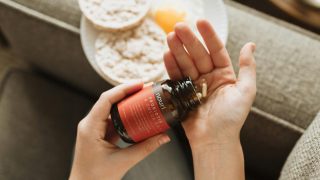 Vitamines, magnésium : que valent vraiment les compléments alimentaires de l'automne ?