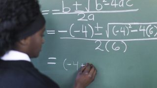 Burkina Faso : les concours de beauté suspendus, place aux sciences pour les jeunes femmes
