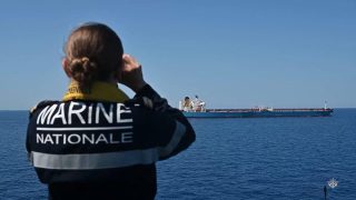 La France arraisonne le pétrolier DF Peak, suspecté d'appartenir à la flotte fantôme russe