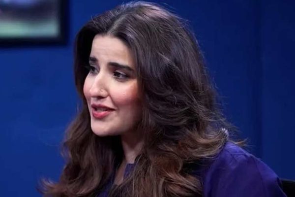 Hareem Farooq face au harcèlement en ligne : « J&rsquo;ai arrêté de m&rsquo;en soucier il y a dix ans