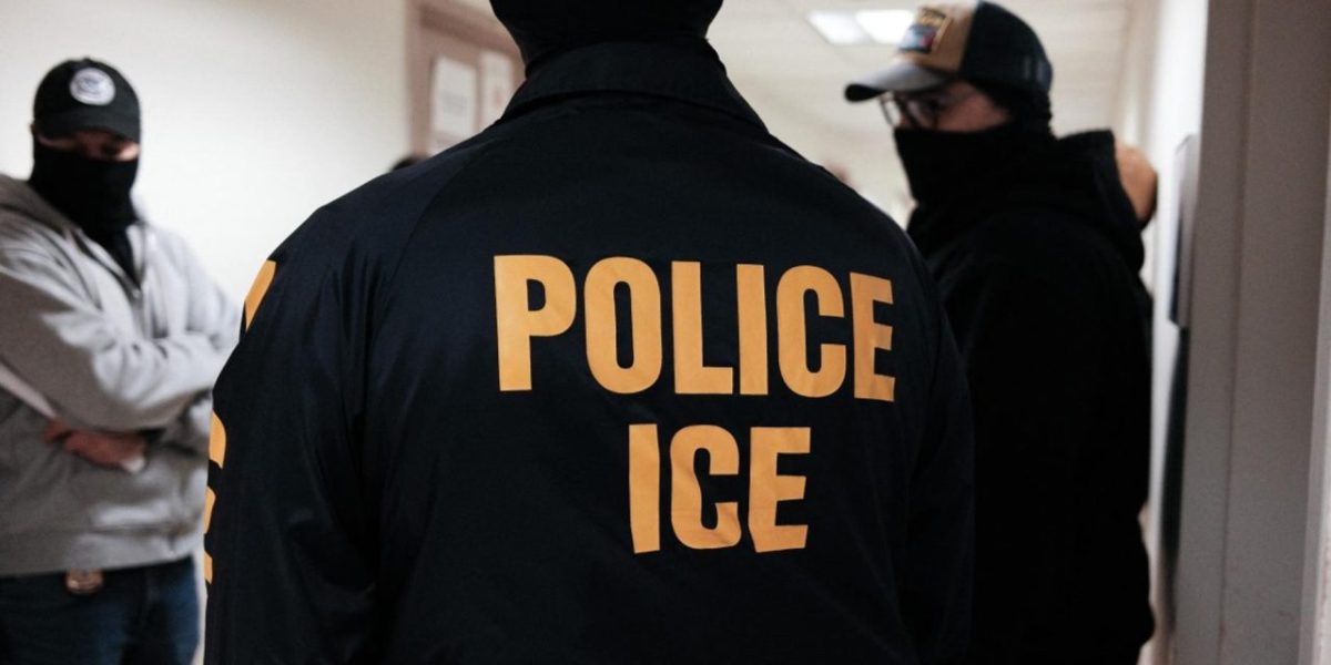 Un ouvrier mexicain renversé par un véhicule de l'ICE au Texas, une enquête ouverte