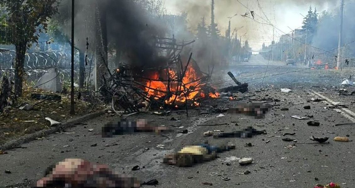 Frappe russe à Kramatorsk : au moins 30 morts, la guerre dans une « impasse dangereuse