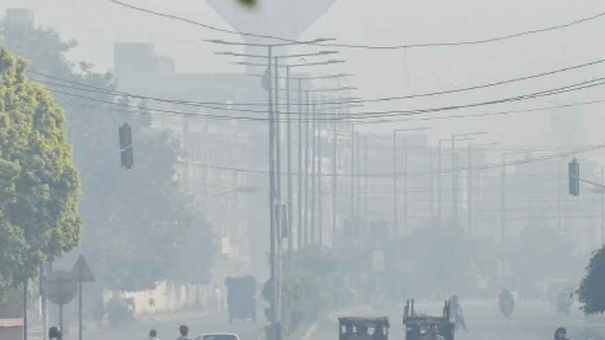 Lahore classée ville la plus polluée au monde, un smog dangereux étouffe la ville