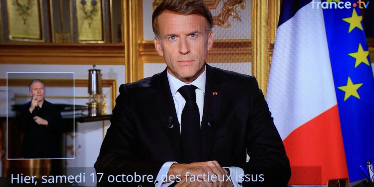 Macron promet une « tolérance zéro » après les violences et pillages en France