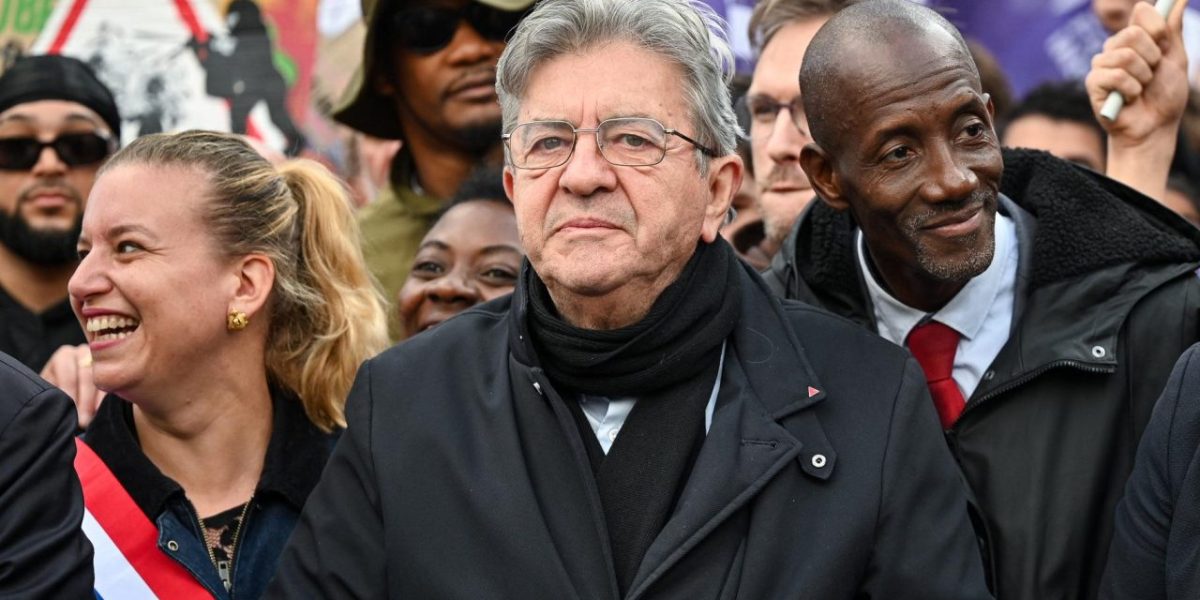 Mélenchon ira à Matignon pour "ruiner" la réunion convoquée par Lecornu