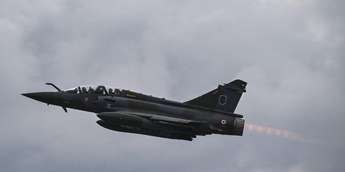 Crash d'un Mirage 2000D près de Nancy : un membre d'équipage retrouvé mort, le second toujours recherché