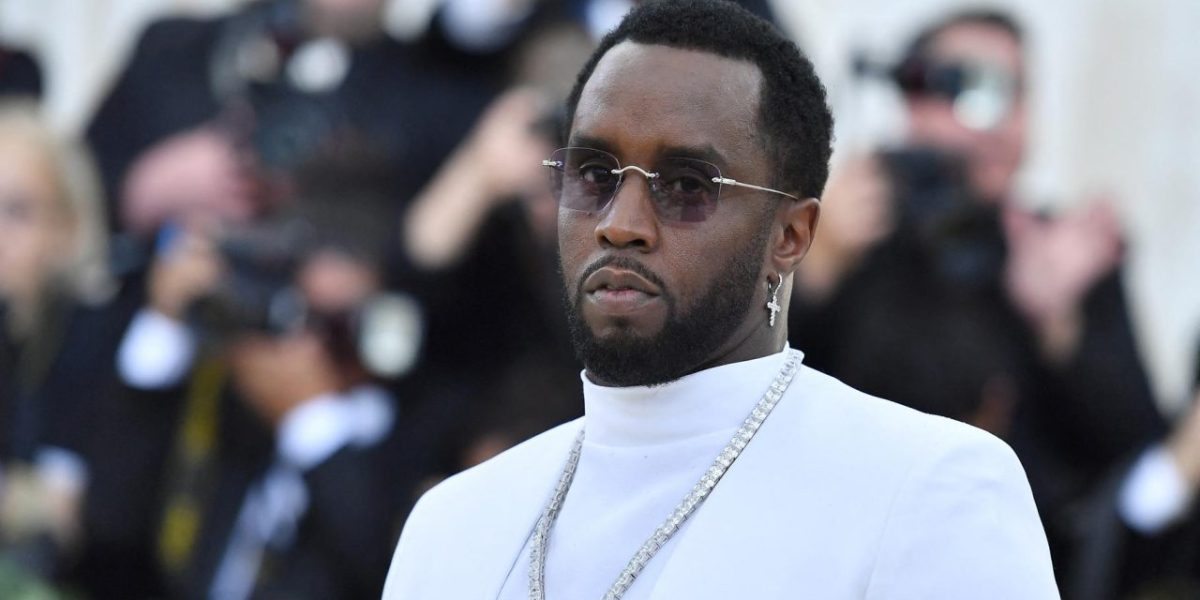 Sean Combs transféré dans une nouvelle prison après des révélations sur des privilèges derrière les barreaux