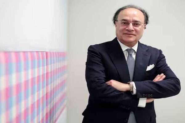 Le Pakistan vise plus de 4 % de croissance et 1 milliard de dollars de privatisations