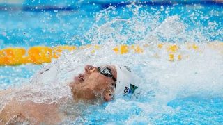 Pieter Coetze bat le record du monde du 50 m dos en petit bassin à Tachkent