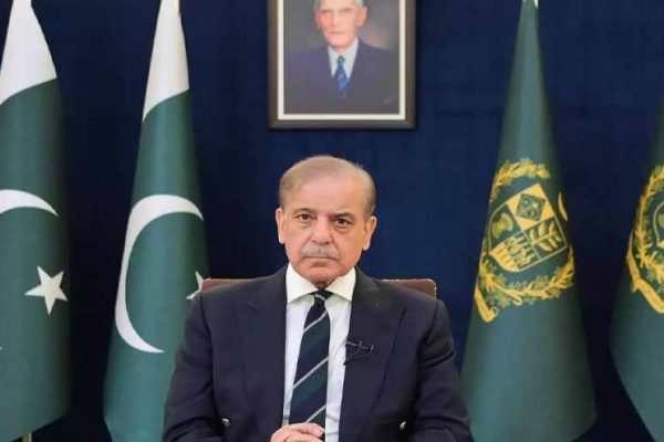 Shehbaz Sharif préside le comité provincial de sécurité à Peshawar