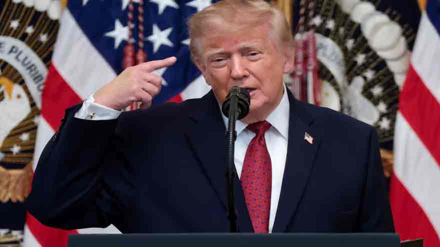 Trump clarifie ses propos sur l'Iran et la Californie