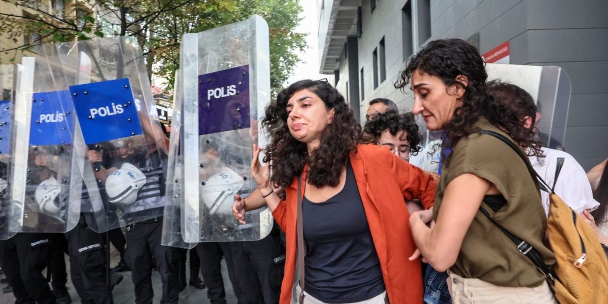 Turquie : l'opération « Ma famille est en sécurité » sème la peur au sein de la communauté LGBT+